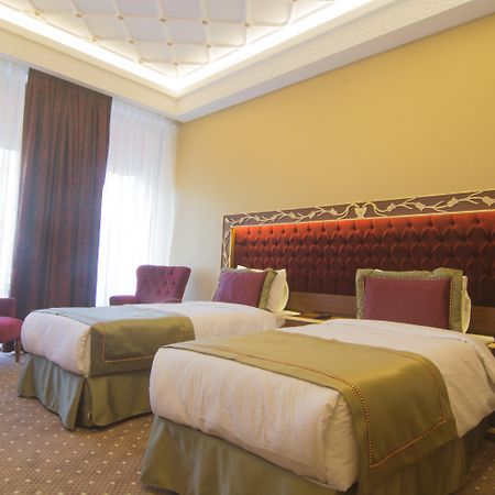 Mb Deluxe Hotel Isztambul Kültér fotó