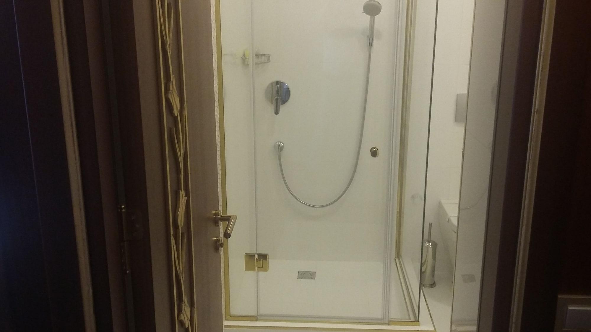 Mb Deluxe Hotel Isztambul Kültér fotó