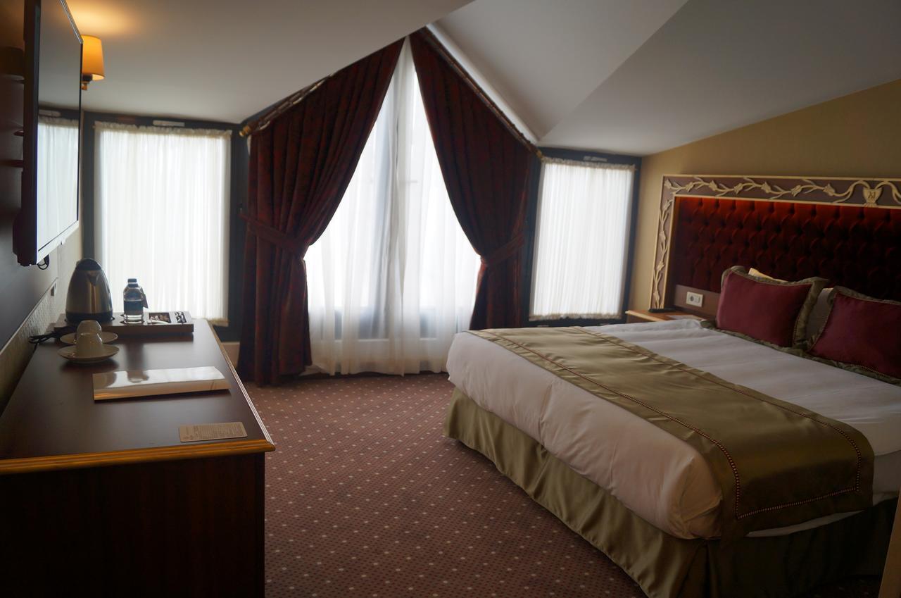 Mb Deluxe Hotel Isztambul Kültér fotó