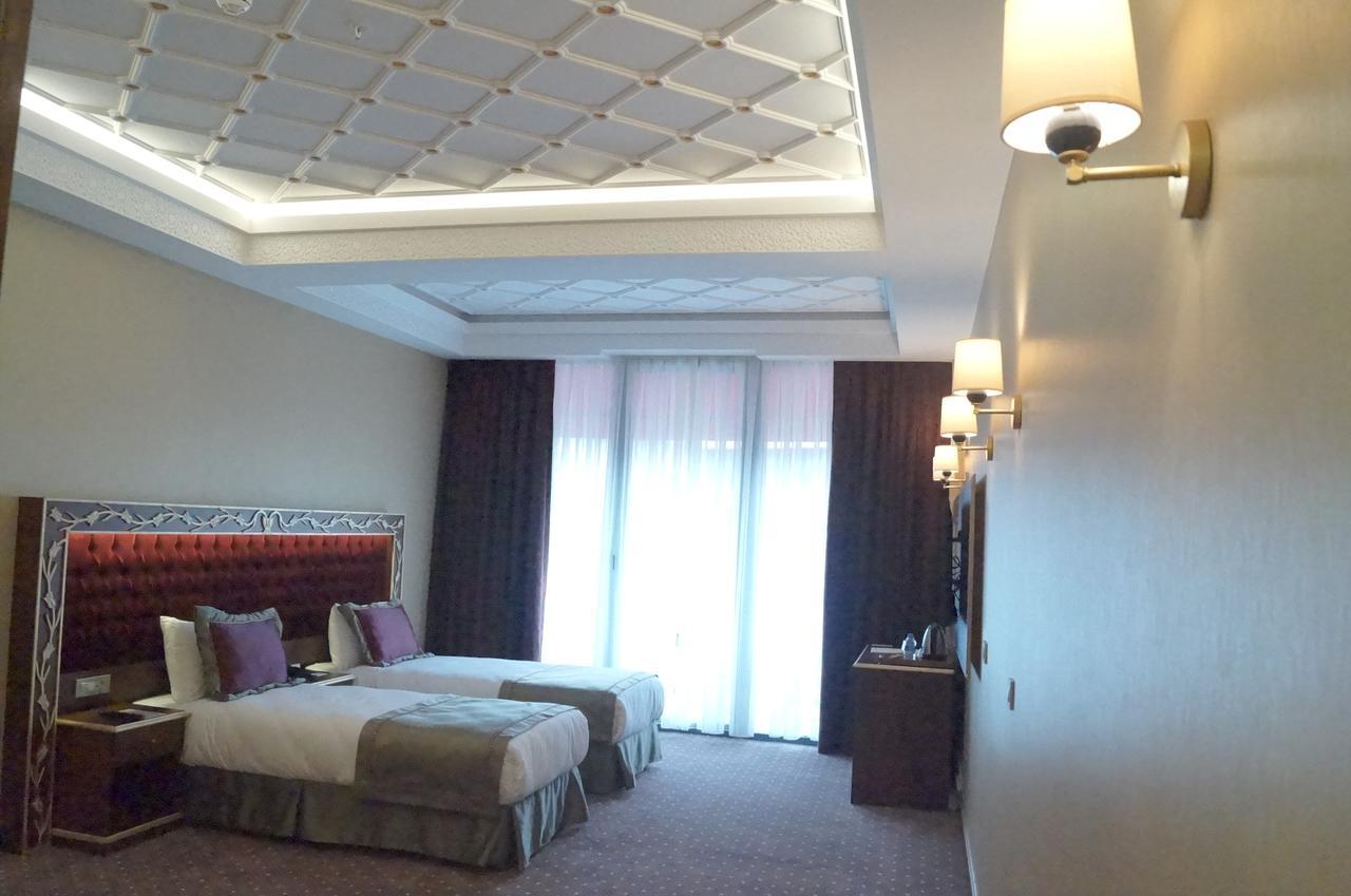 Mb Deluxe Hotel Isztambul Kültér fotó