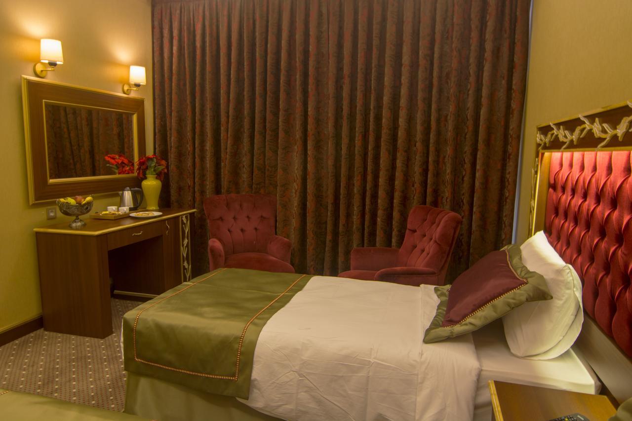 Mb Deluxe Hotel Isztambul Kültér fotó